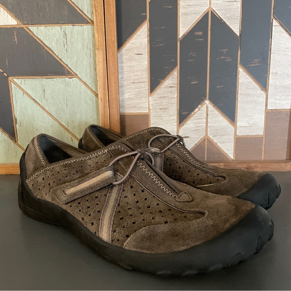 Clarks Privo Olive Suede Bungee Slip On Shoes Comfort 9